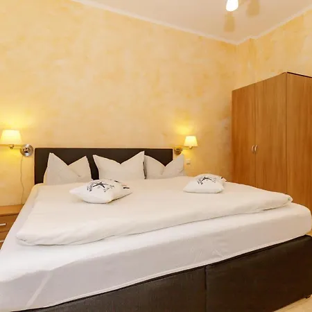 Meier 2 Ost Strandnah Historische Ostseebad Kühlungsborn