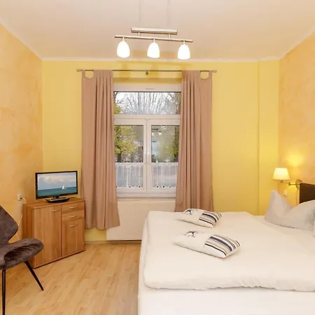 Meier 2 Ost Strandnah Historische